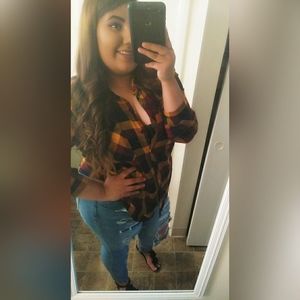 Meet your Posher, Mayra